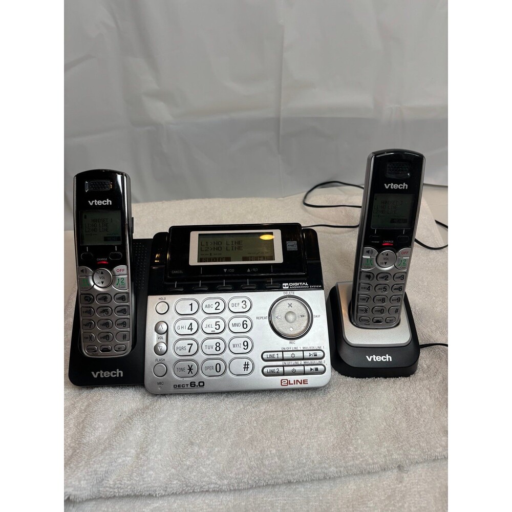 VTech DS6151 2-Line Cordless Phone System DECT 6.0 Answering Machine 2 Handsets